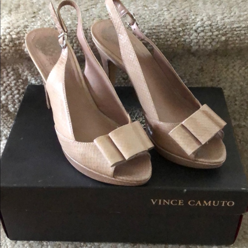 Vince Camuto Nide Slingback Peeptoe Pump
